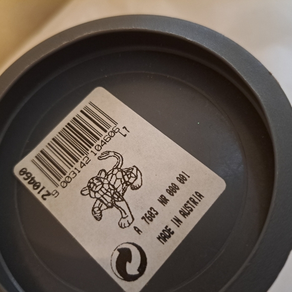 Swarovski crystal Tiger Cub 210460 in original cylinder and COA excellent - Picture 6 of 6